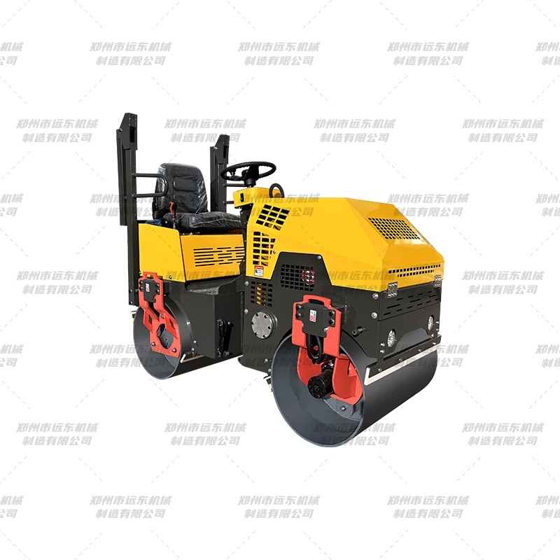 FVR880 座驾式压路机(图1)