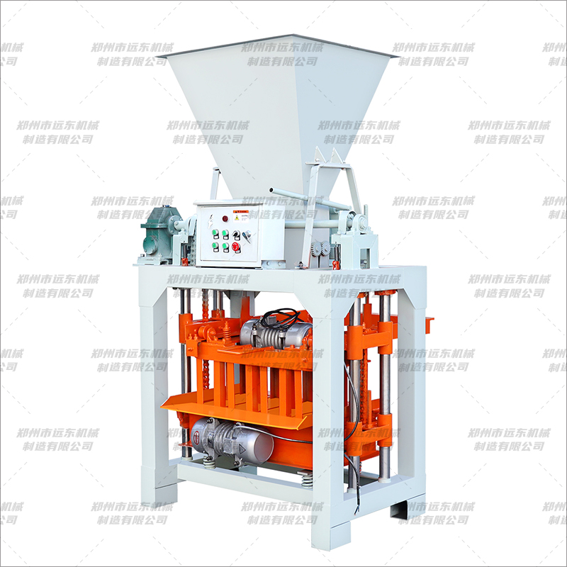 4-35B型 带料斗制砖机(图2) 4-35B型 带料斗制砖机(图2)